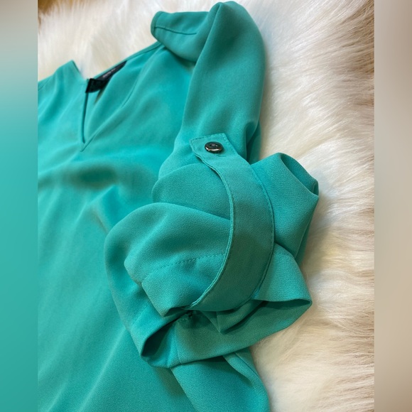 Tiffany blue high low blouse small/2 - Picture 7 of 11